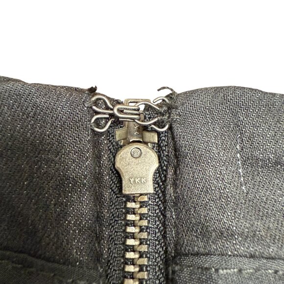 EUC Women's FREE PEOPLE Denim Stretch Mini Skirt Black | Size 6 - Picture 5 of 9